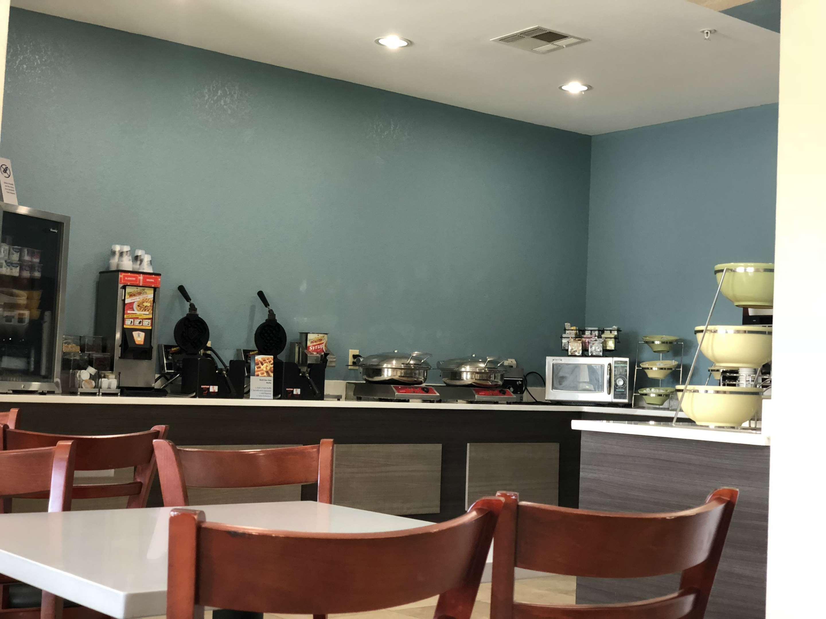 帕洛阿杜罗峡谷贝斯特韦斯特套房酒店 峡谷城 外观 照片